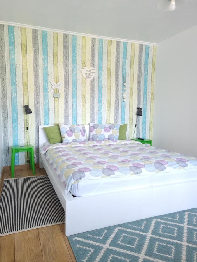Dream Studio Petroşani Екстериор снимка